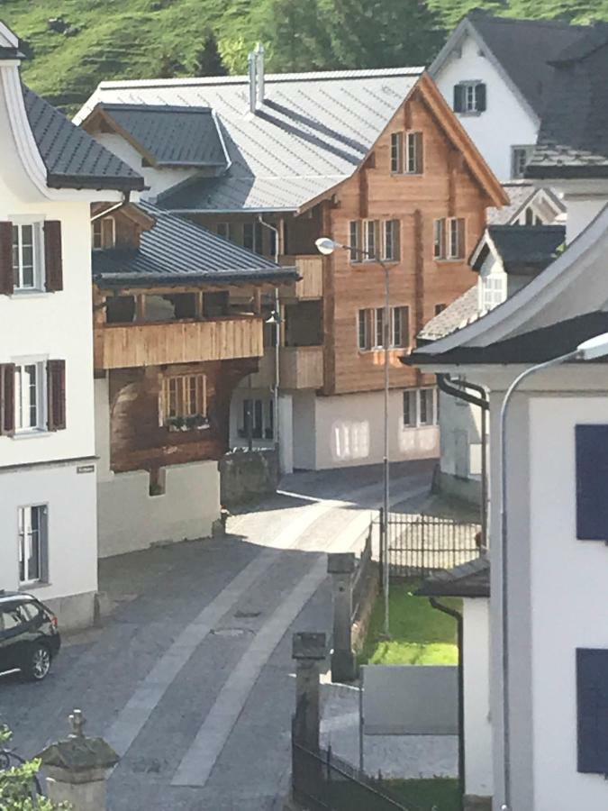 B&B Ursi Andermatt Dış mekan fotoğraf